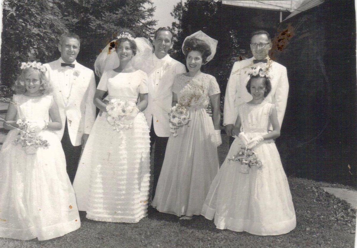 singlegirl66's tweet photo. My aunt Rita's wedding party photo-my aunt Dolly is on right then my dad; on left is my uncle Bobby and my cousin Linda is one of the flower girls. https://t.co/hokXpTRp2v