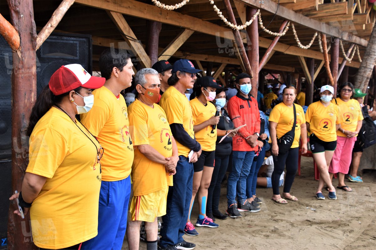 UNAnicaragua's tweet photo. #Docentes de la #LaCentenariaDelAgro participaron este fin de semana, en el XX Torneo de Vóleibol y el X Torneo de Fútbol Playa de #DocentesUniversitarios, #FEPDES.
Álbum completo aquí: 👉https://t.co/aHSQy0vpm2 https://t.co/B8EdWjeIDV