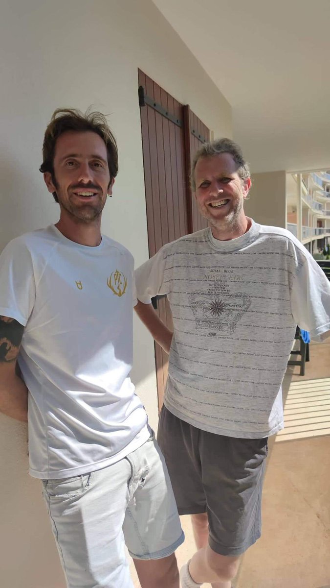 De Sofa stond in Font-Romeu voor ambitieuze triathlon coach Glenn Poleunis. podcasts.apple.com/be/podcast/de-…