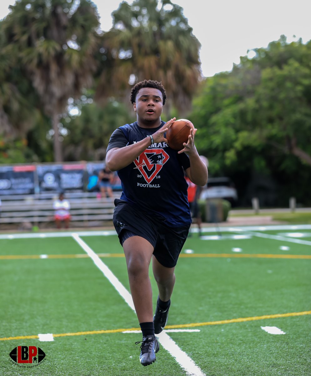 _CoachHodge's tweet image. C/O 2022 LB @DoubleNiine &quot;See opportunity; take opportunity!&quot; #LinebackerPerformance