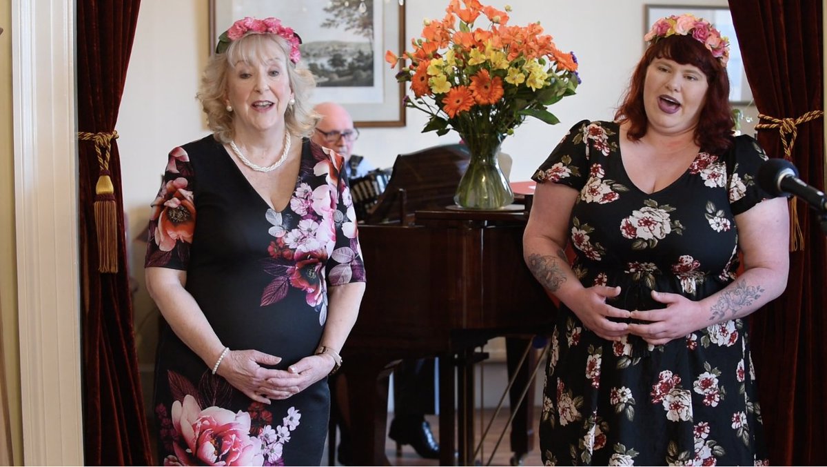 Jambouree Cabaret Singers performing in the world’s Biggest Arts Festival jambouree.co.uk  @edfringe - free to view - every day 6-30th August - on demand  @The_PA @HorsecrossPerth @PITLOCHRYft @PyoPerth @PKMusicF @PerformPerth #musicals