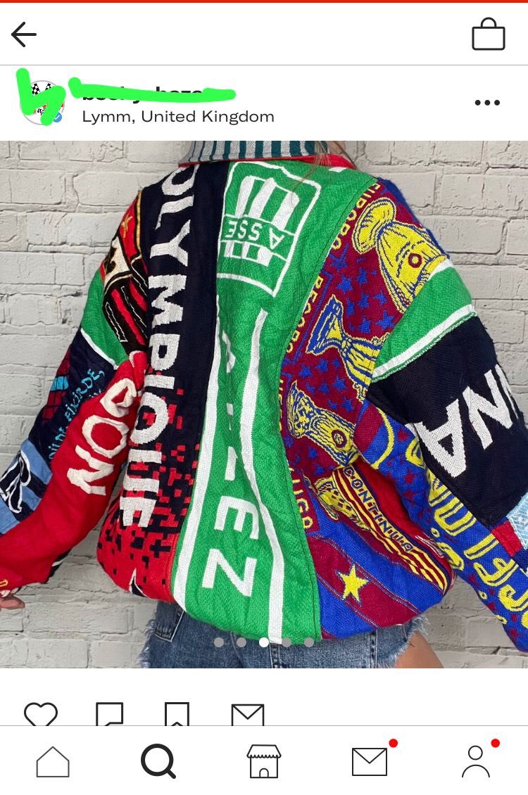 Tonight’s Depop Howler! 😬

A jacket reworked out of mixing football scarves😔

More clubs than tiger woods apparently... anyone else’s blood boil seeing this?