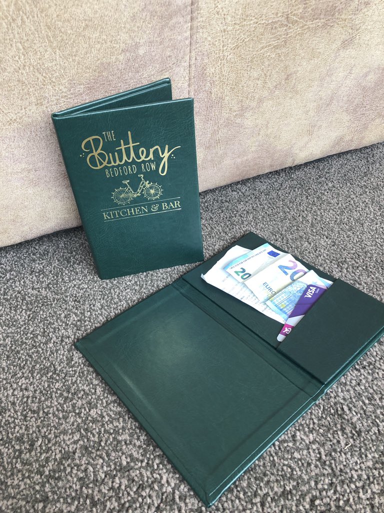 mainly_menus's tweet image. Lovely green Windsor Bill presenter. Holds cash, receipts, business cards and credit cards.