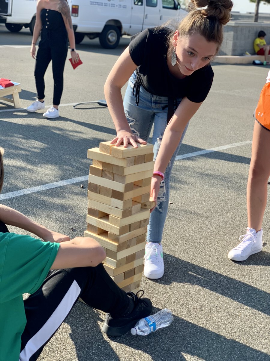 EnglandLogistic's tweet photo. No one kicks it harder than we do, except for @realsaltlake.
With a tailgate party and free tickets to the game, our team had a RioT at the @RioTintoStadium this past Saturday!
#RSL #culture #ThisIsLogistics https://t.co/kWzeYeedA2