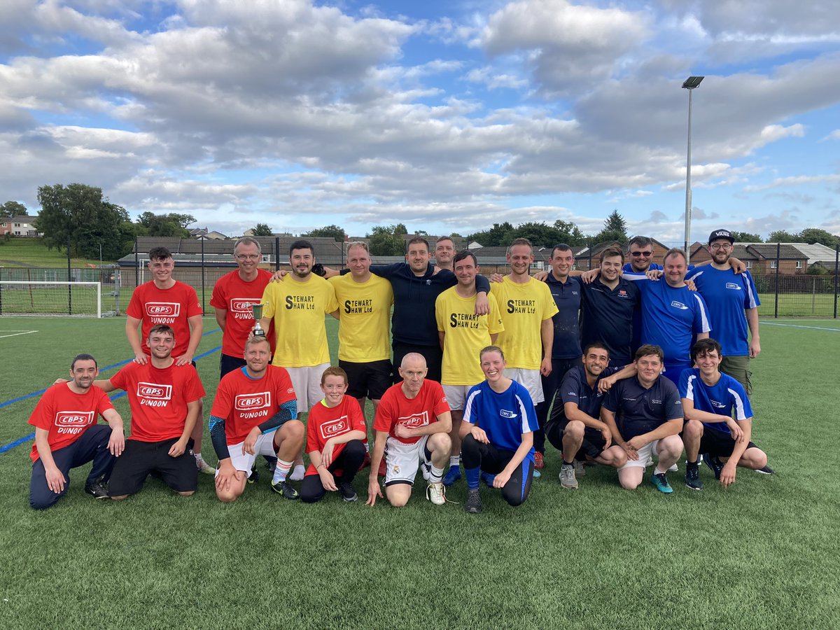 🧱Cowal Building vs Stewart Shaws🛠
A brilliant team performance at Dunoon Astros last weekend during the Football Friendlies between Cowal Building and Stewart Shaws!
👏Thank you to Jacek for organising the event, it was a great laugh for everyone 🤗