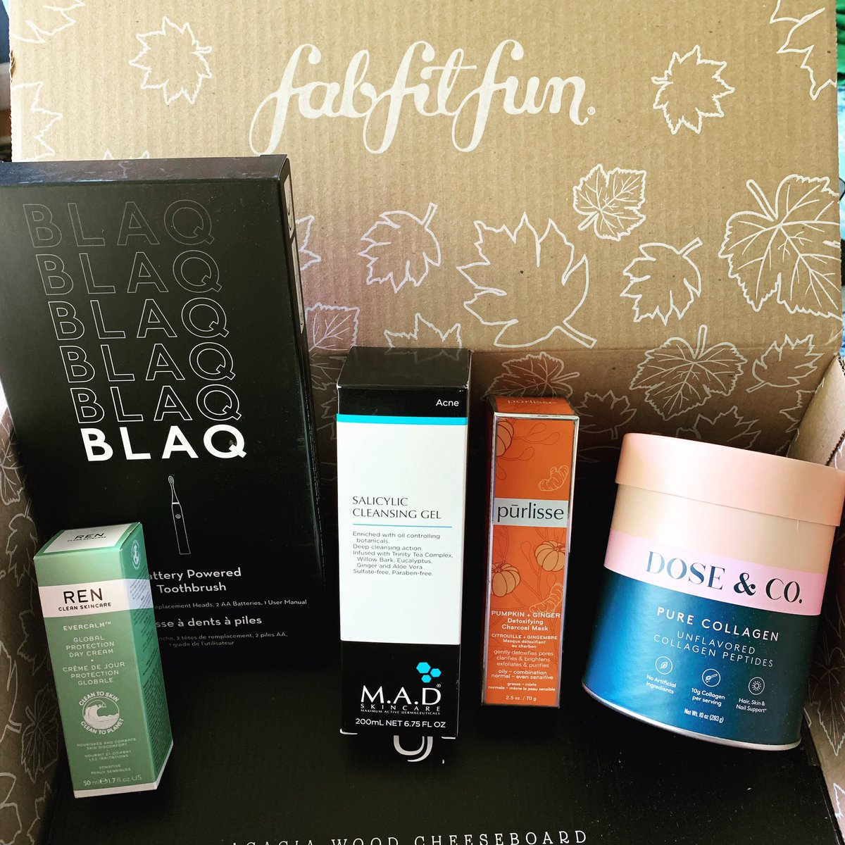 orangemomlife's tweet image. Love when my box arrives #fabfitfun #fabfitfunfallbox