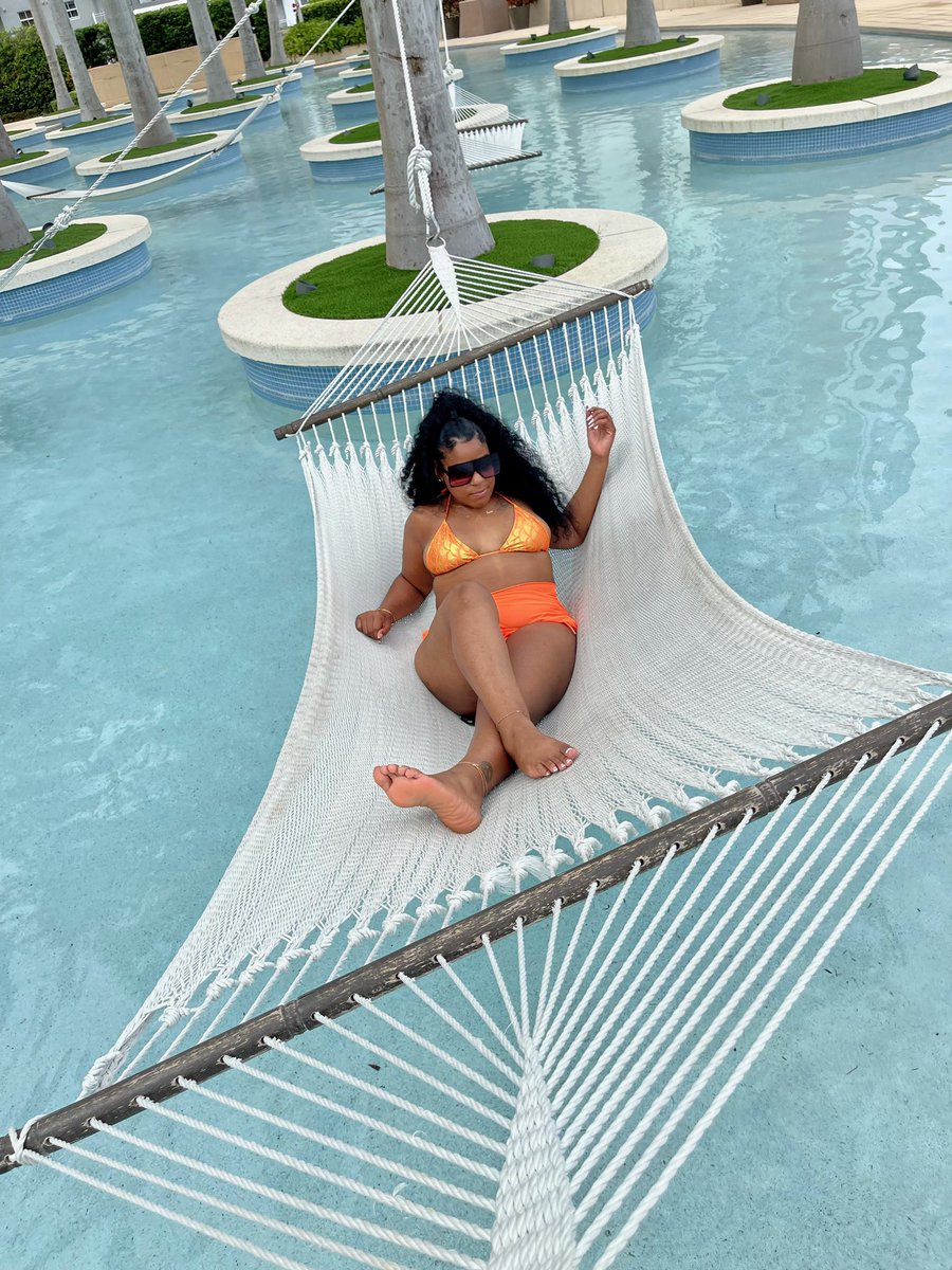 americanbaddiee's tweet photo. 🧡 https://t.co/fa4jWOyFmC