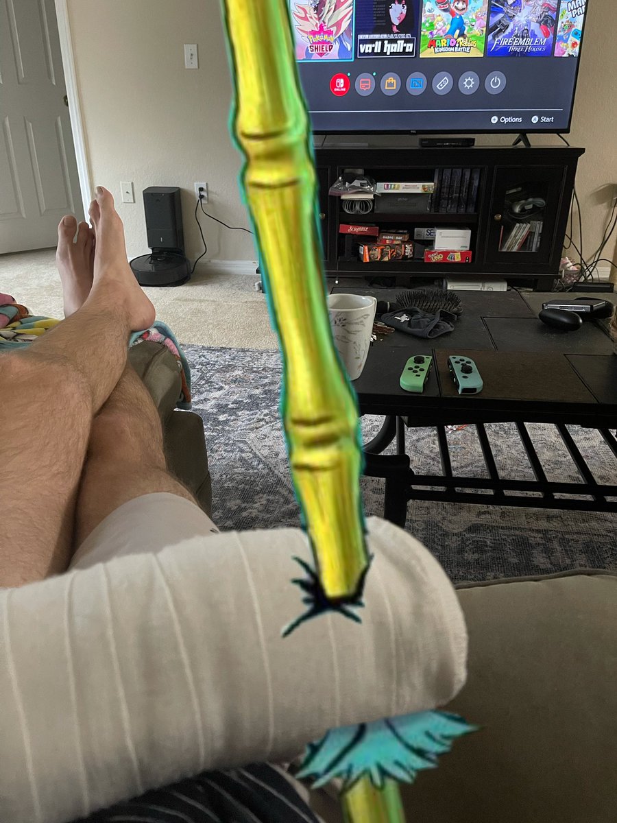 nicholascholt's tweet photo. Wrist machine broke https://t.co/d27J14pwXI