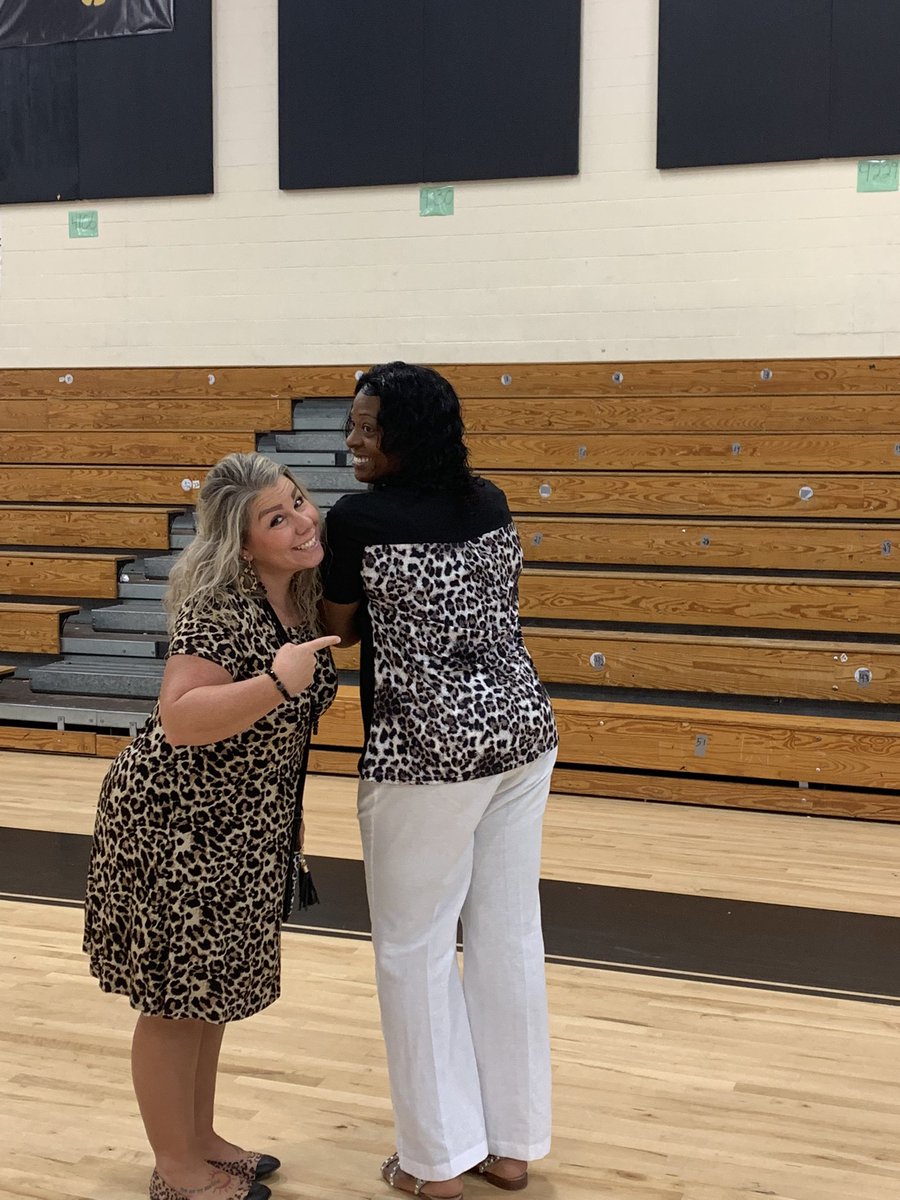 HCPSJenningsMS's tweet photo. Another PRIDEful Moment: Monday is Jaguar 🐆 Day
@TransformHCPS @HillsboroughSch https://t.co/ELYHrFHGZg