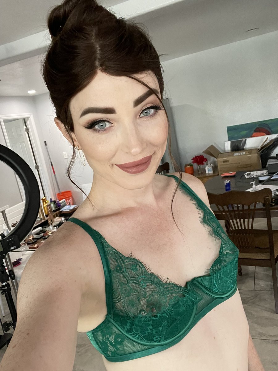 💚 Natalie Mars @thenataliemars