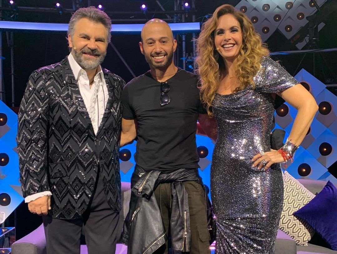 FCLuceroEn_TJ's tweet photo. [FOTO] @LuceroMexico junto a #PabloBaez y @MijaresOficial #ElRetador #LuceroElRetador #LuceroyMijaresElRetador https://t.co/KEFJFUJHc0