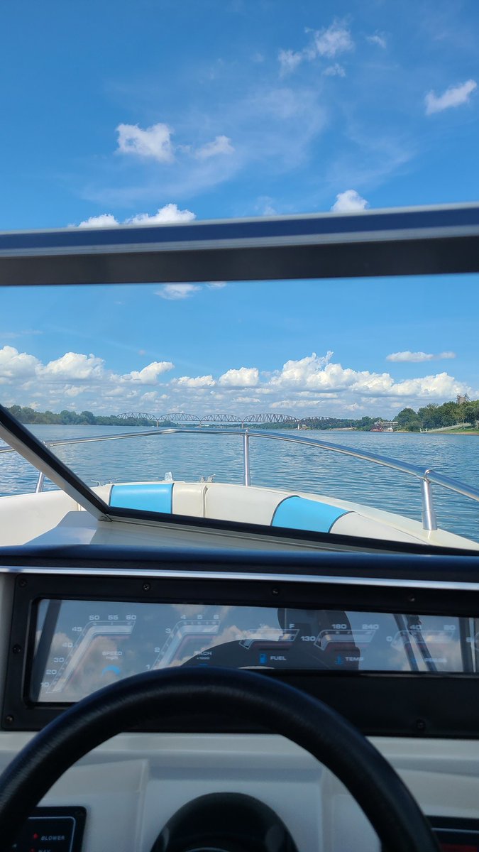Bes82N's tweet photo. I need a #dogecoin flag for my boat! https://t.co/DFgFMDmE4b