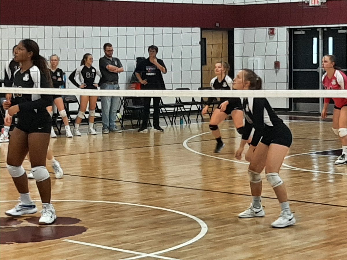 GoernerRandy's tweet photo. The @ptreeacademy Lady Panthers take game 2 over New Creation (25 - 12). Game 3 to follow. 
@krvanness 
@CovNewsSports https://t.co/gDpEXbOKK8