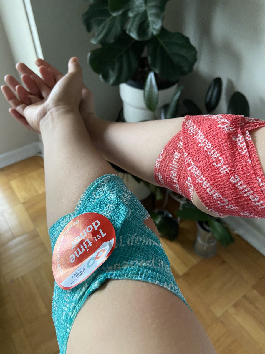 It felt great to be a first time blood donor. #CanadianBloodServices staffs were very welcoming and they made it easy and a fun experience for us. I felt safe the whole time I was there (despite Covid). Thank you @CanadasLifeline. #YourBloodSavesLives #DonateNow