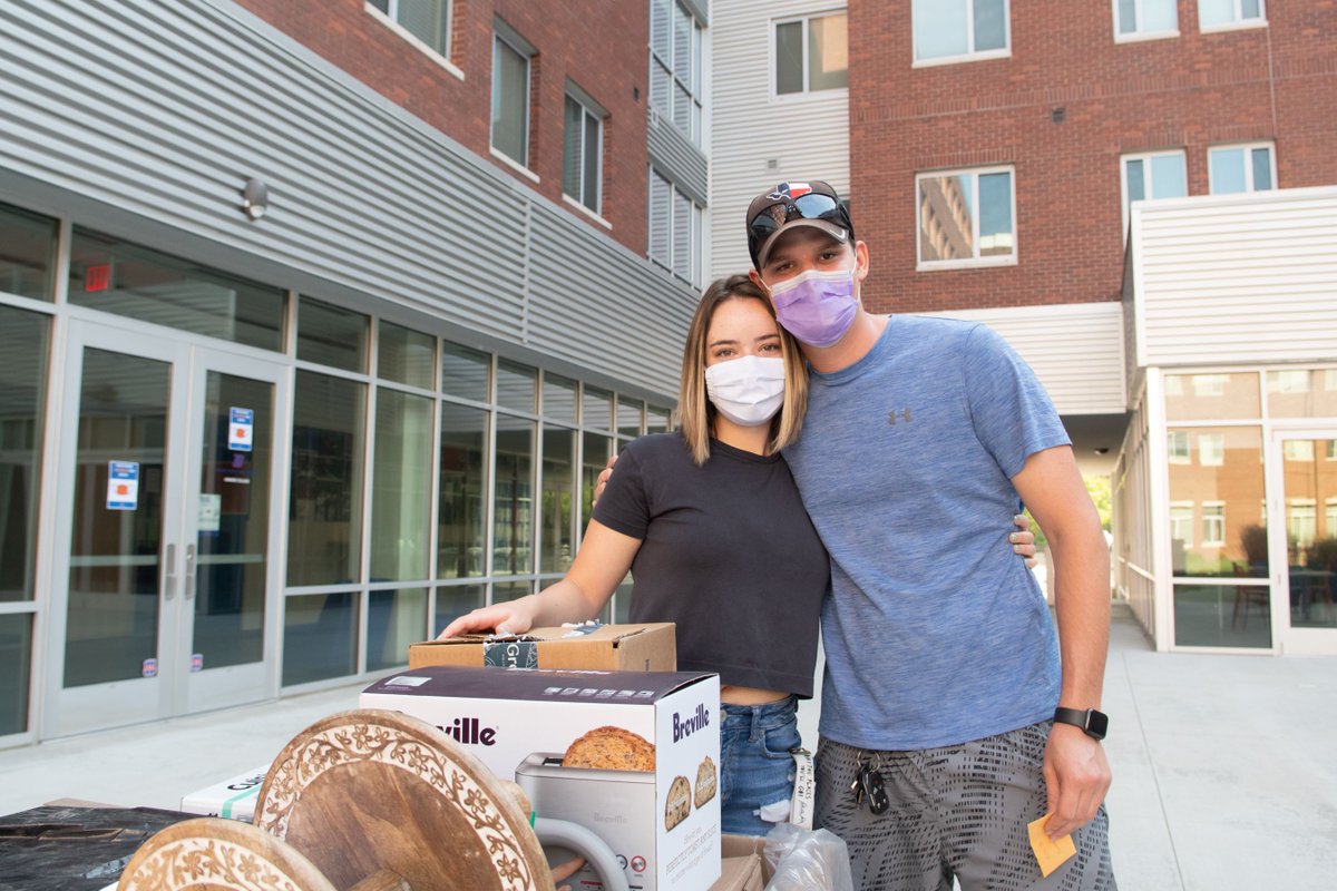 So you’ve just sat down after moving in all of your life’s belongings. Now what? Might we suggest Bronco Night or The Amazing Race? Maybe both! Visit our website at the link in our bio for more information on what events are put on this next week.
#BoiseState #GetInvolvedBSU