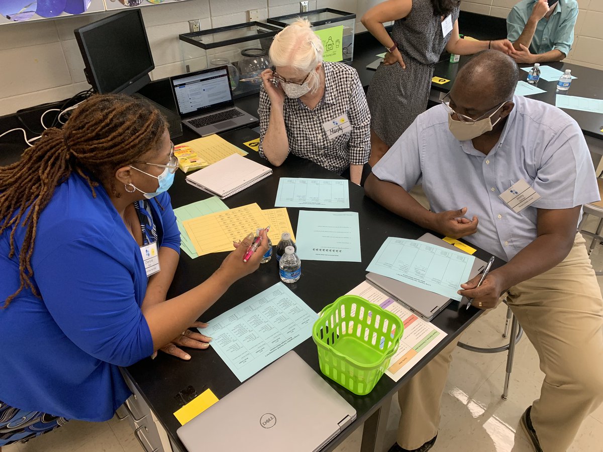 The @hcpss Office of Secondary Science welcomed colleagues during New Educator Orientation today! We built community, created claims based on evidence & engaged in science & engineering practice together. A great start to our year!  #scied #ngss #mdedchat #scienceunitesus