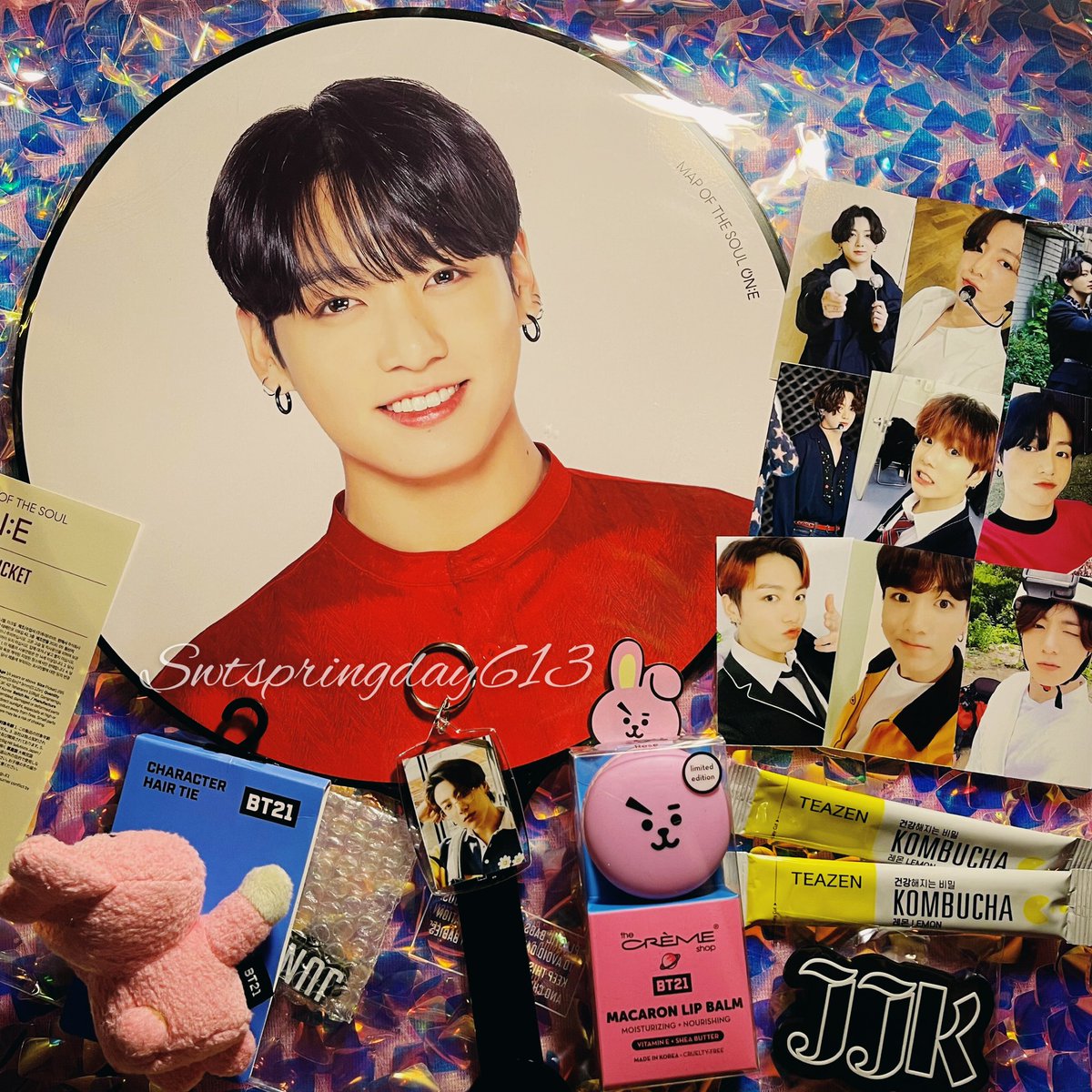 SwtSpringDay613's tweet photo. 🎂#Jungkook Bday GA🎂

🎂Winner gets Official picket, hair tie, lip balm, JJK pop socket, kombucha, keychain, and pics

🎂Must follow me
🎂Must be OT7
🎂Must RT, like, reply with your fave JK photo
🎂Reply with your country
🎂WW

🎂Ends 8/31! Good luck!! #BTS #BTSARMY #COOKY https://t.co/EinlAeY9sa