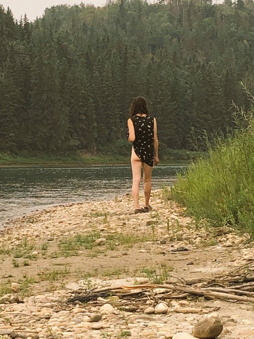 #GoosebumpsWalkaway https://t.co/MGFX627EtJ<a href="/tag/goosebumpswalkaway"class="tags">#GoosebumpsWalkaway</a>