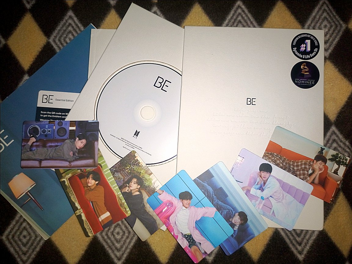 loiissi's tweet photo. Got my BE Essential today. 😍 Unsealed muna tayo walang pera. 😂😂 Thank you so much @hadulset_shop safe sila nakauwii 💜💜💜 Ang daming freebies 😭😭 Thank youu 😘💜 https://t.co/ix4W4J62un