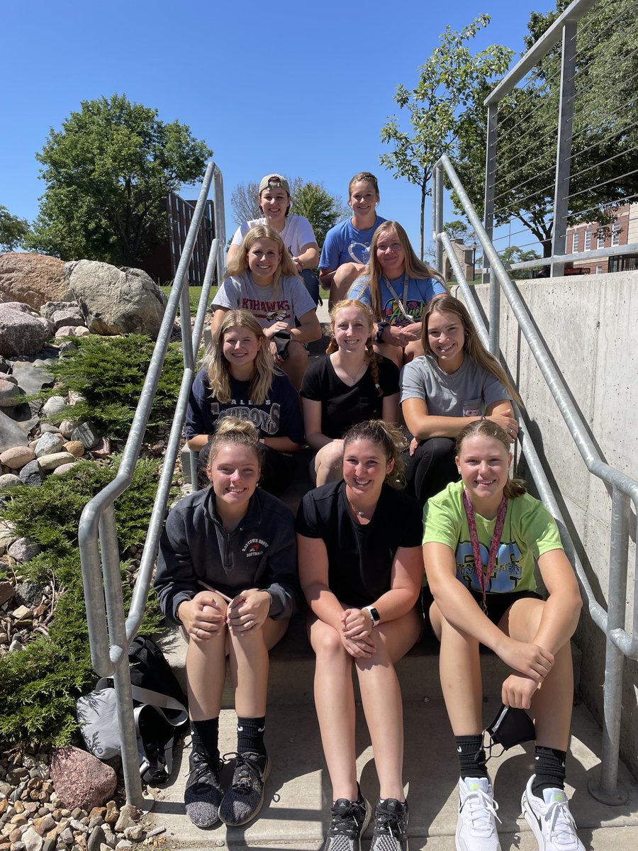 Here they are…our newest Kohawks have arrived on campus and are ready to take this thing called college by storm!! So excited for these kids to join our softball family!  #MissingIzzyinthisPic #CoeSB2022 #Team43