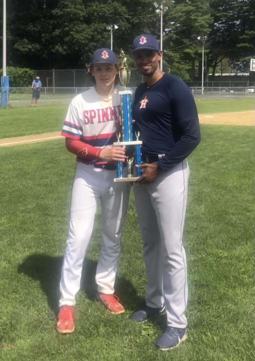 Laurie Descheneaux tweet media