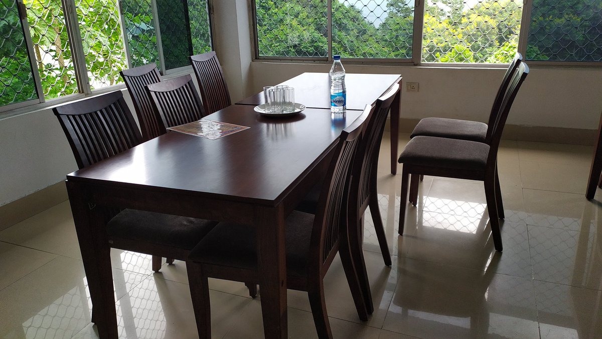 TaraniTrotter's tweet photo. The breathtaking view of the Eastern Ghats hill from the Hill View Restaurant's windows #SpringResort #HillView #taptapani #brahmapur @odisha_tourism @DandapaniSatap1 @gurudattapanda https://t.co/l1S4s690sA