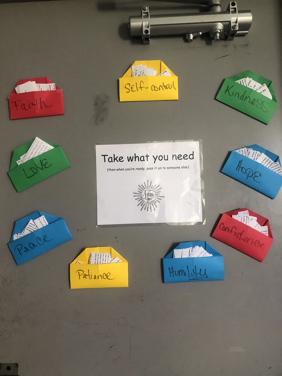 PittsShs's tweet image. A student  came by with a friend after  class to pull a note from my door (I’m going to decorate it better tomorrow🤦🏽‍♀️). Little do they know it meant the world to me they came by 🥰 #SEL #BackToSchool #year8