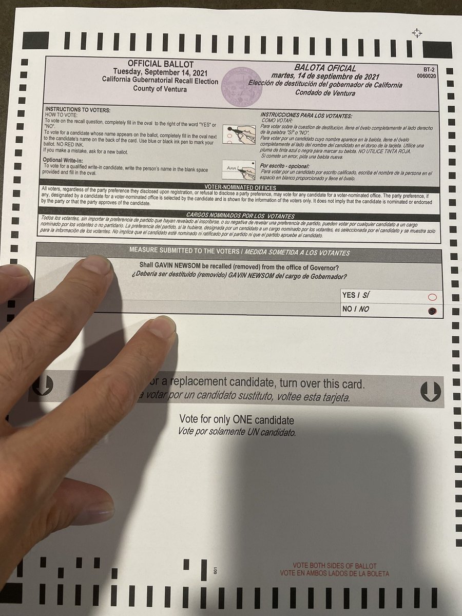 Julio_1983_'s tweet photo. We do not want a republican as a governor in CA. Let’s keep Gavin Newsom #VoteNoOnTheRecall #VoteNoOnRecall #CaBlue https://t.co/jWpEhlIJ2y