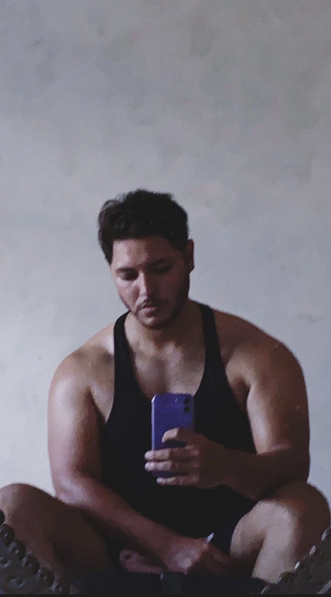 Momday mood! #chestday #chest