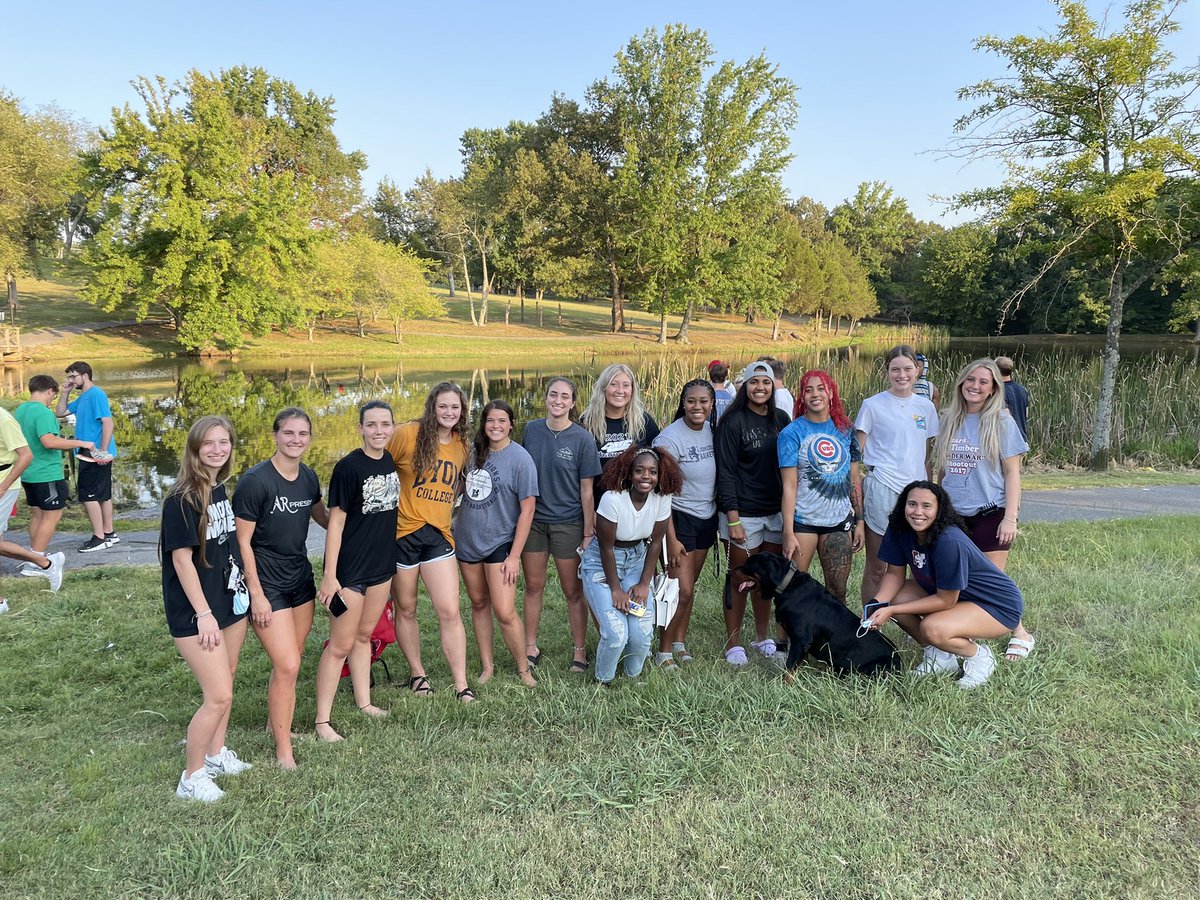 LyonCollegeWBB's tweet photo. Our team is back on campus and ready to get the 21-22 year started! Annual raft race is in the books- one of the best Lyon traditions! Good effort by our freshmen and sophomores! https://t.co/ANPL1Ix4Vc