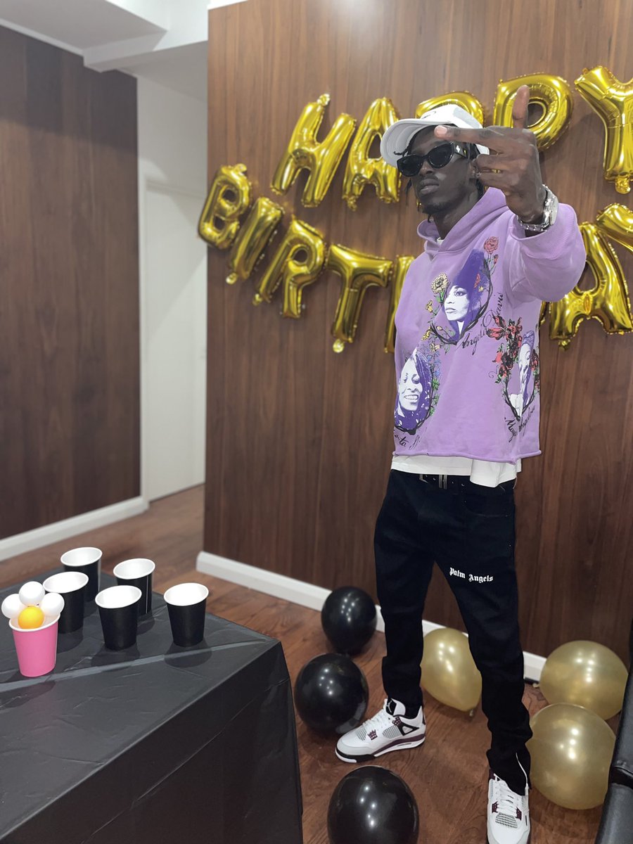 unknwnt9's tweet photo. More life &amp; blessings 🥳🎉 https://t.co/WXCPDDstVO