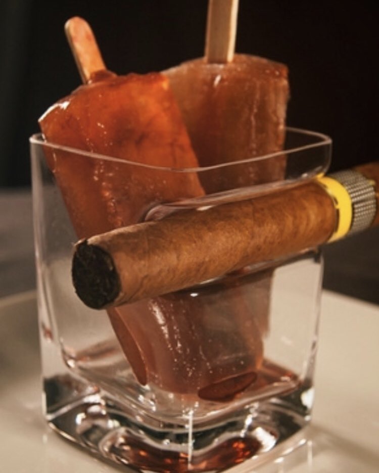 thelickpops's tweet photo. 🥃 Salute for #NationalRumDay ! Order our “Rum DMC” flava today 😎
#thelickpops #popsicles #poptails #frozen #gourmet https://t.co/4NqiJuBhyF