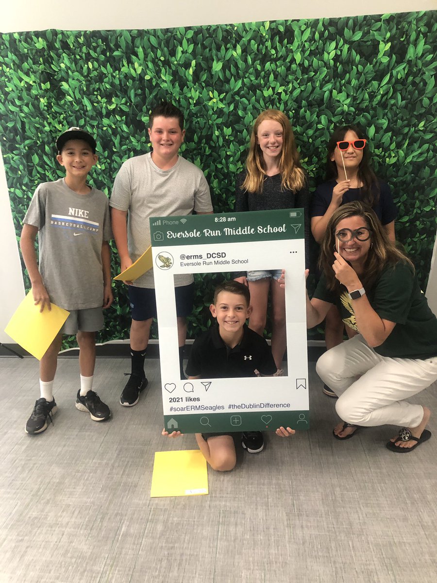 ERMS_Technology's tweet image. Welcome incoming 6th graders to Eversole Run Middle School on orientation night! Bring on the start of many memory-making moments!  #soarEMSeagles #DublinDifference