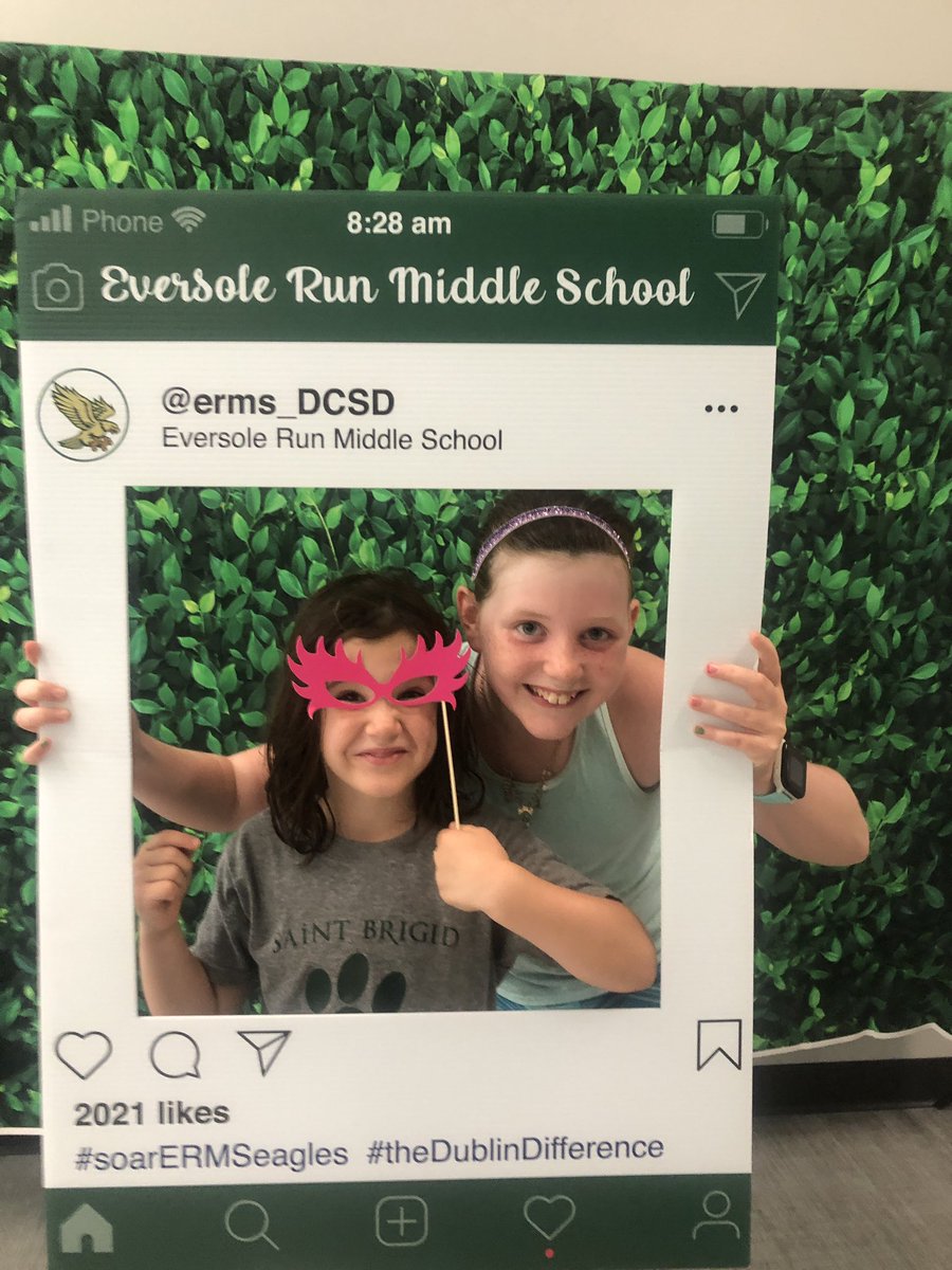 ERMS_Technology's tweet image. Welcome incoming 6th graders to Eversole Run Middle School on orientation night! Bring on the start of many memory-making moments!  #soarEMSeagles #DublinDifference