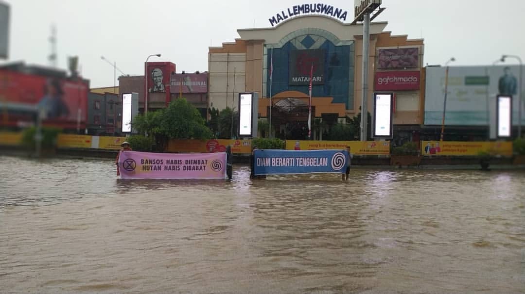 Hut Ri ke 76 Samarinda tetap sama hujan dikit banjir, Samarinda mainnya Hebattt 

@txtsamarinda
@SamarindaUpdate
@samarindabase @mySAMARINDA #HappyIndependenceDay2021 #17agustus  #17an