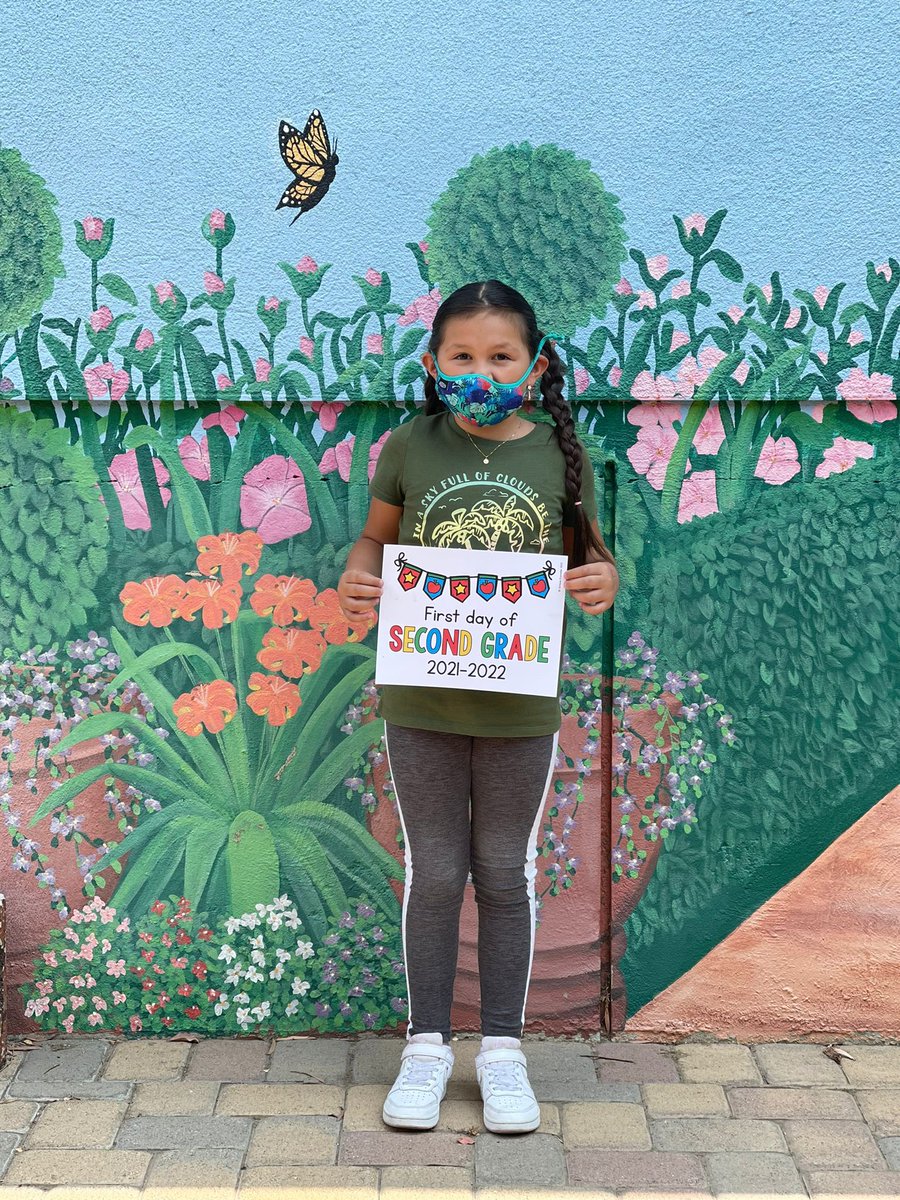 ElDoradoBears's tweet photo. @ElDoradoBears Students were very excited for their first day of in-person learning #LDNEStartStrong @LDNESchools @LASchools @Kelly4LASchools #RiseandSoar34 #LDNETeachersRock #BacktoSchool2021 https://t.co/Tkbdu05VeY