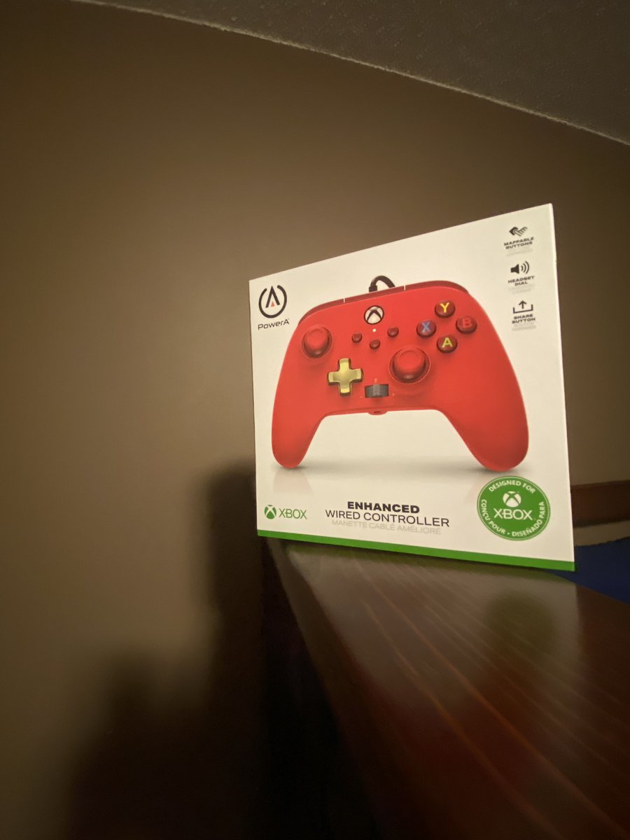 dinoswrld_'s tweet photo. 🔴New red controller🔴 #controller #controllergang #red #redcontroller #warzone #fortnite #gg https://t.co/0ckUeU1h8Z