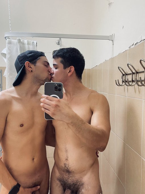 Chiquitines aprovechen les deje mi OF en descuento @dannydalman 

https://t.co/swyaPRqnL3 https://t.