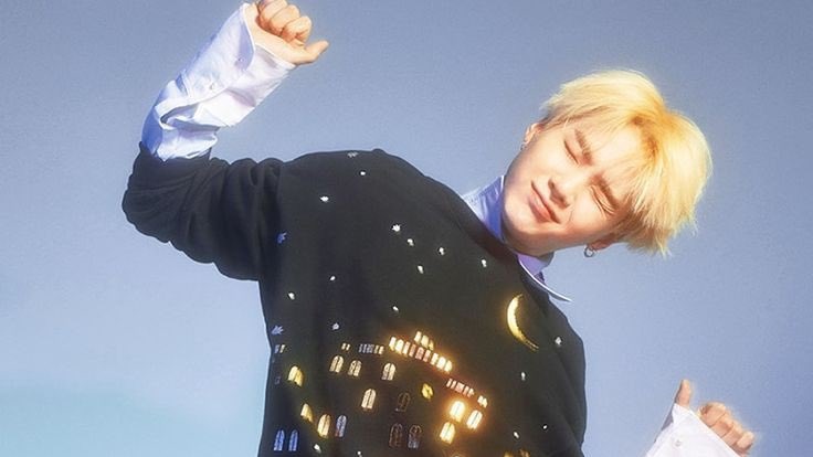 jjksceo's tweet photo. blonde min yoongi my beloved https://t.co/XynVRc94xh