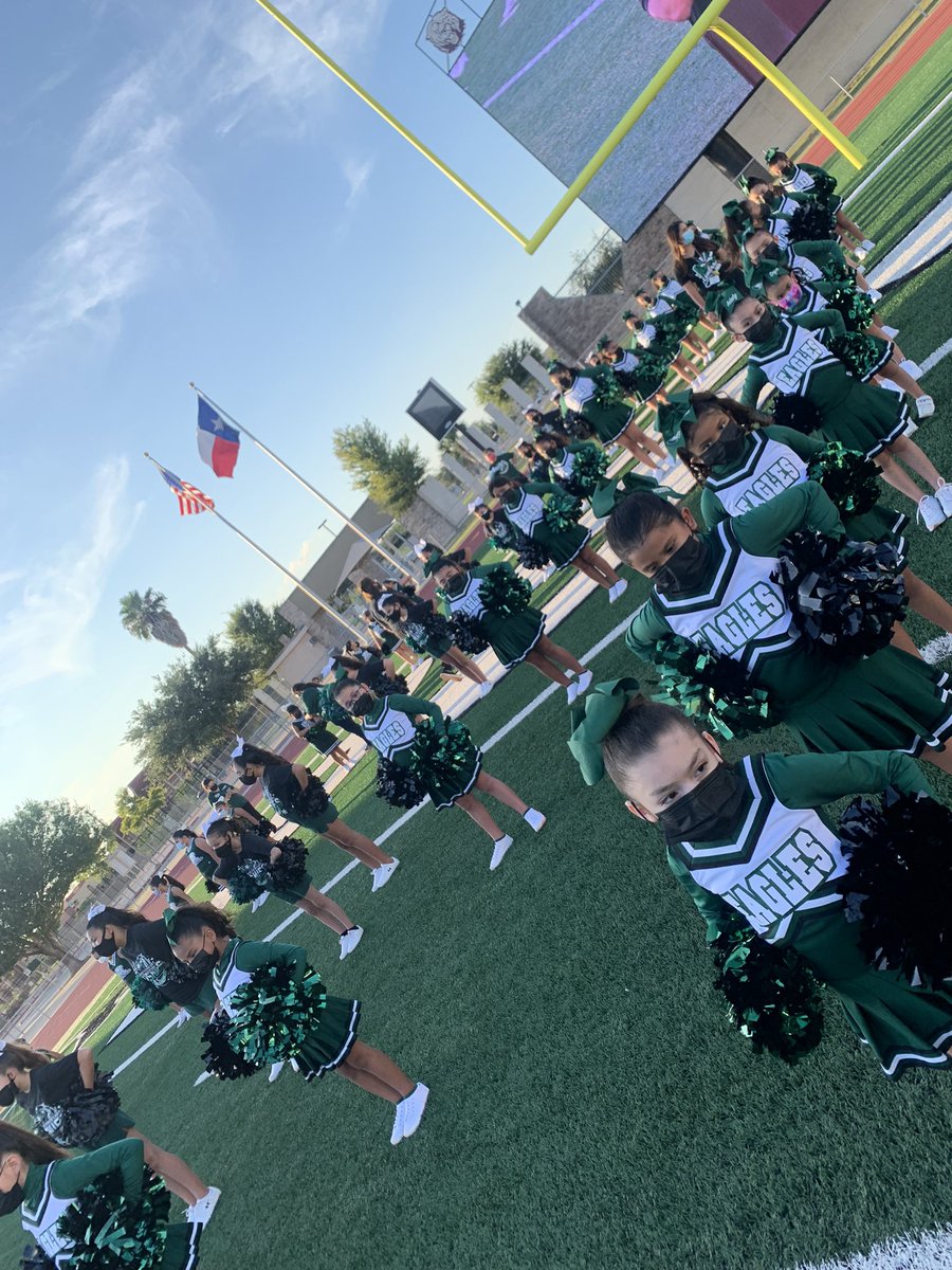 MrsCHernandez1's tweet photo. Our @PSJAGuerraElem cheerleading team had their first performance today!  Thank you to @PSJAMemorial for having us!📣🦅 #GoEagles #GoWolverines @PSJAISD https://t.co/8uDiiuNi3U