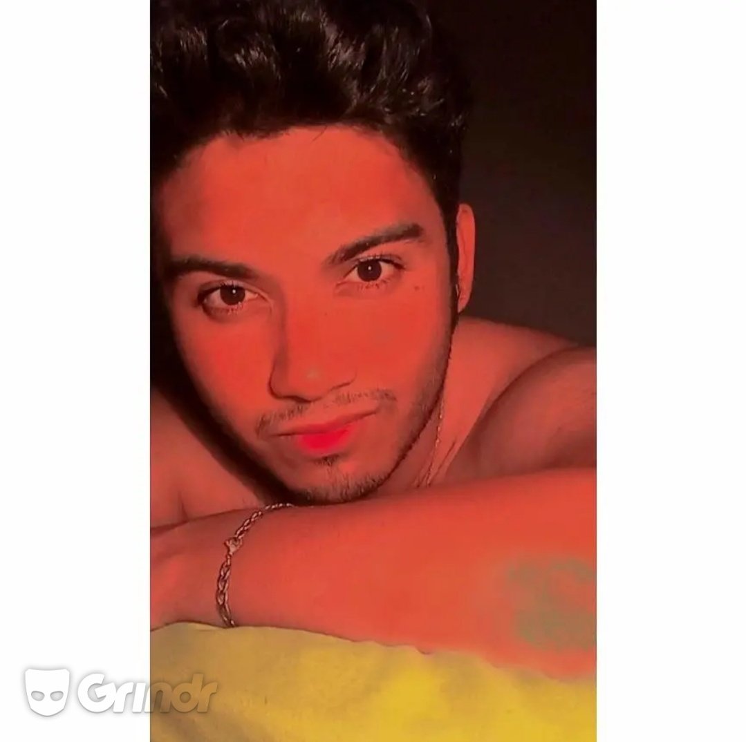 Grindr Gt tweet media