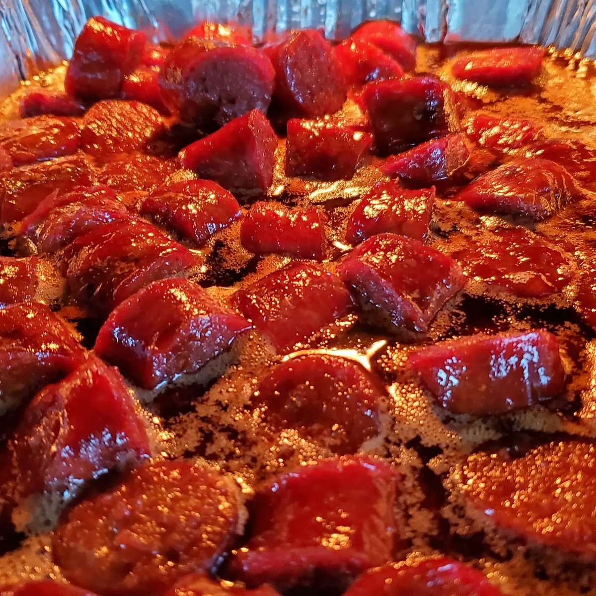 ramtuff02's tweet image. Hot sausage burnt ends on my @PitBossGrills Platinum Series Lockhart!! Used @btleighsauces The Clevelander as the binder and also used @PitBossGrills Maple Chipotle Rub! These are my new favorite! 
#LEGGGGOOOOO 🔥🔥🔥🔥🔥🔥
#SmokeFather 💨💨💨💨💨💨