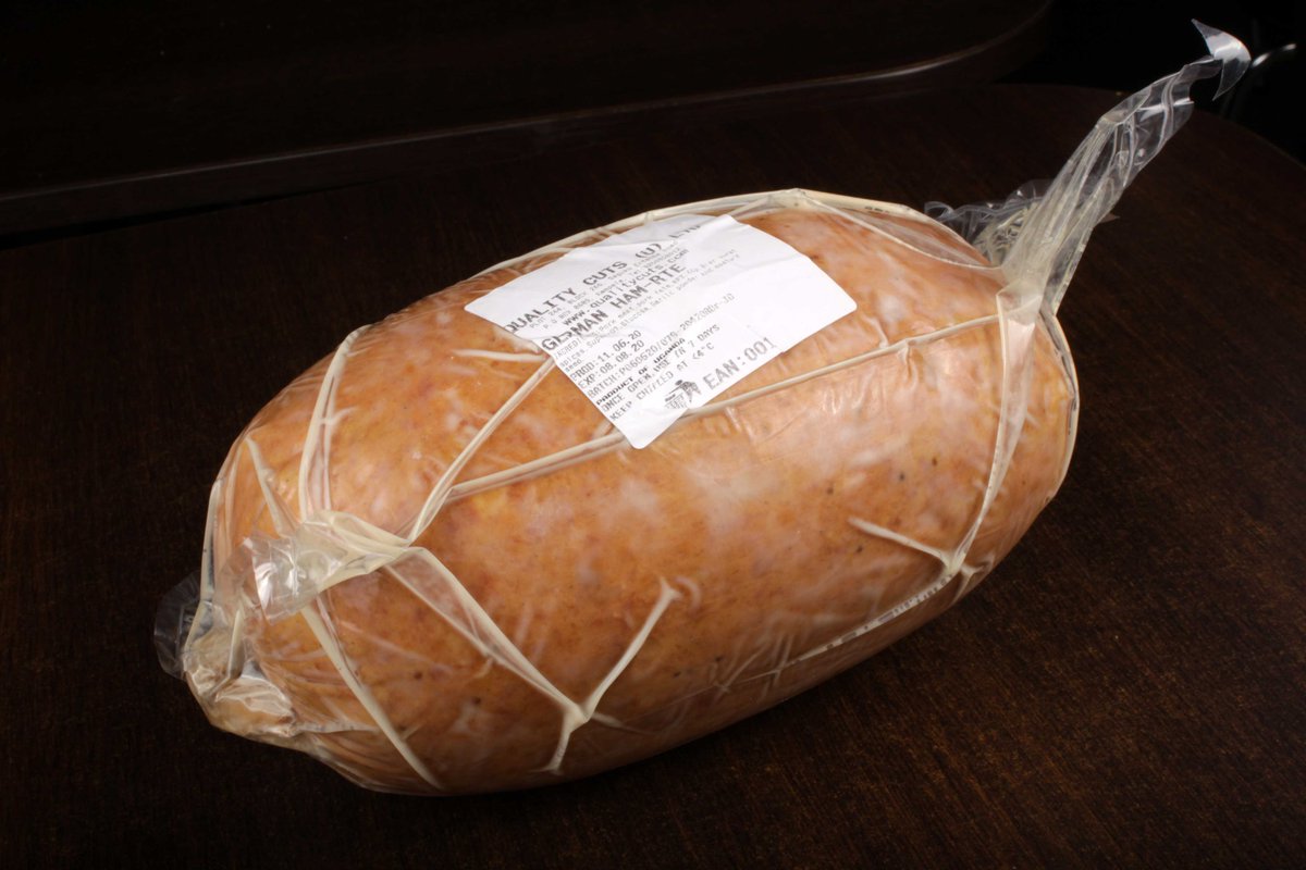 qualitycutsb's tweet photo. Qualitycuts is known for its incomparable cold cuts which have been certified to add value to your health. https://t.co/eBxRC6N5xt