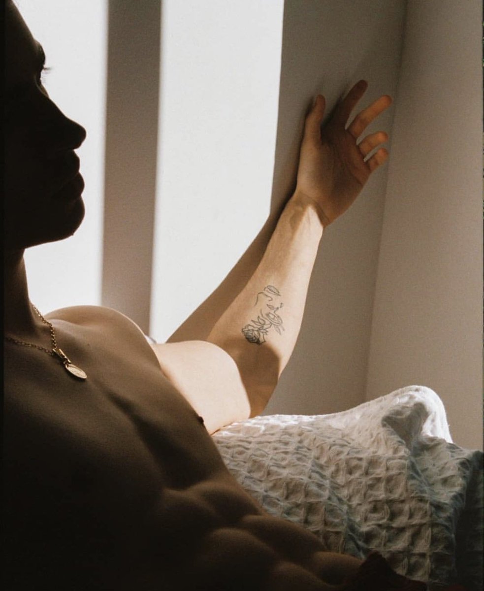 .
                         อรุณสวัสดิ์

.