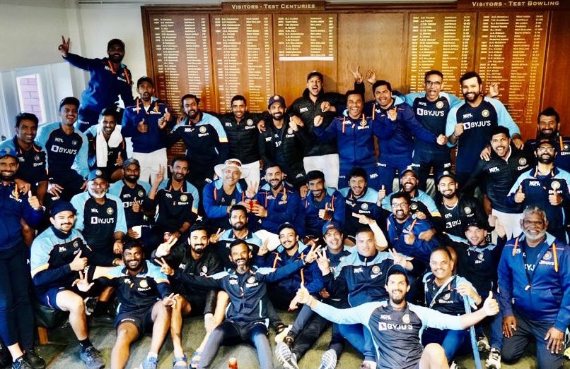 RaviShastriOfc's tweet photo. To win at @HomeOfCricket as a player and coach is something very special. Thanks a ton guys for making it happen. Enjoy the moment #TeamIndia 🇮🇳 #ENGvIND https://t.co/w341MD78y5