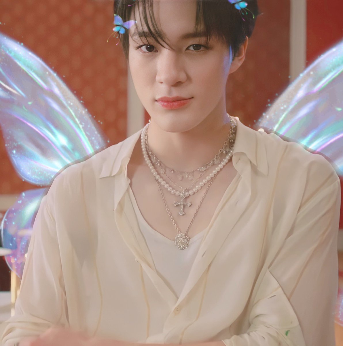 แลกปีกกับหาง