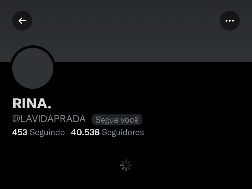 thoughtsofprada's tweet image. this is so weird omg