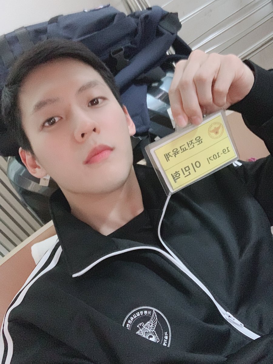 btob2mh's tweet photo. 하루하루 바쁘다 바빠🤤 화요팅!💙 https://t.co/VocdECpkCM