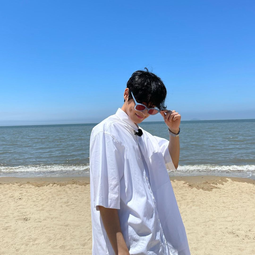 VAliceindia's tweet photo. 210817 b__yccn IG Update 

https://t.co/x3ueHABdBS

☀️

#빅톤 #허찬 #VICTON #VictonIndia #VictonAlice #Alice #AliceIndia #Byungchan https://t.co/xBkHiHxXlJ