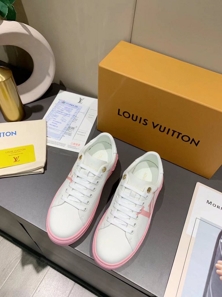 📲 WhatsApp +84 815029795 
.
.
#lv #lvsneaker #sneakerforyou #sneakerforyous #perfectkick #newmodel